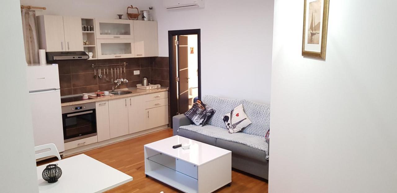 Apartement Xavin Budva Eksteriør bilde